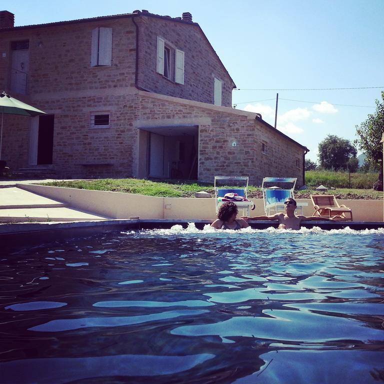 Tuttaterra Guest House Serra San Quirico ภายนอก รูปภาพ