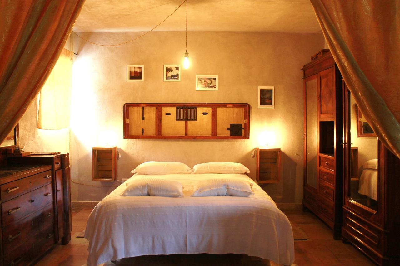 Tuttaterra Guest House Serra San Quirico ภายนอก รูปภาพ