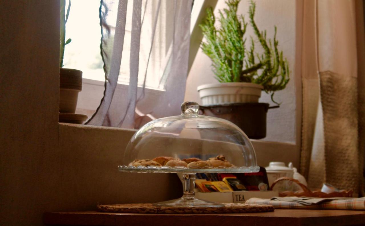 Tuttaterra Guest House Serra San Quirico ภายนอก รูปภาพ